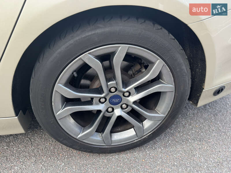 Седан Ford Fusion 2017 в Киеве