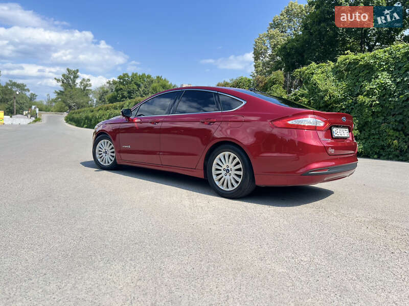 Седан Ford Fusion 2014 в Дніпрі