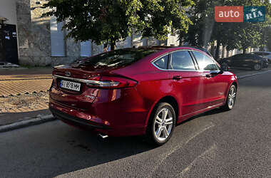 Седан Ford Fusion 2018 в 