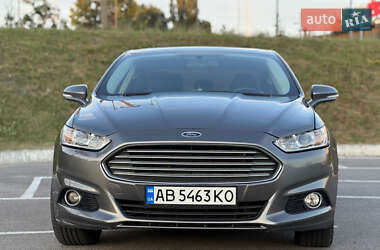 Седан Ford Fusion 2013 в 