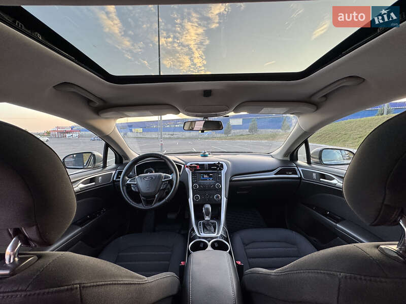 Седан Ford Fusion 2013 в Вінниці