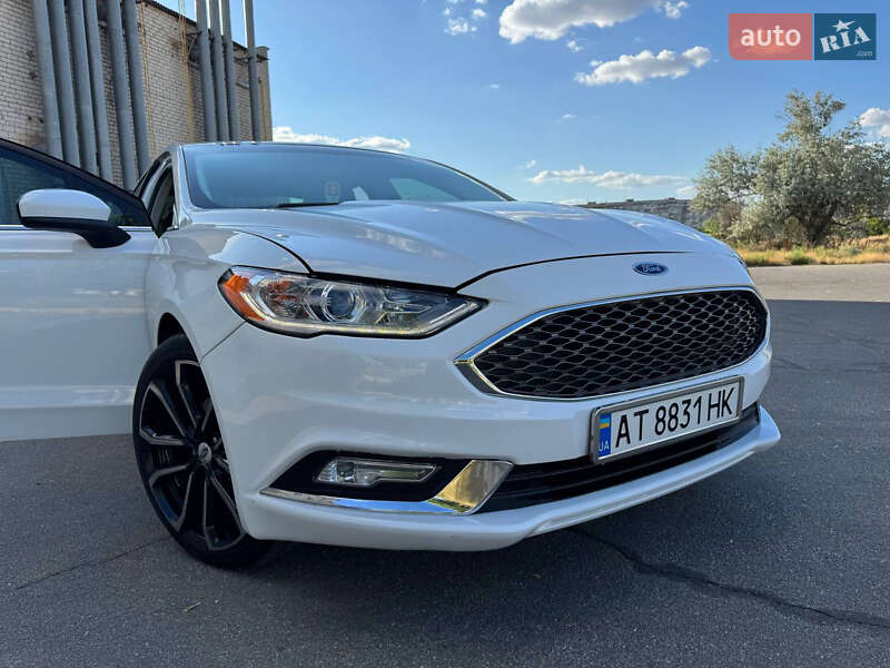 Седан Ford Fusion 2017 в Херсоне