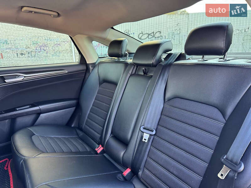 Седан Ford Fusion 2017 в Херсоне