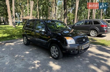 Хэтчбек Ford Fusion 2008 в 