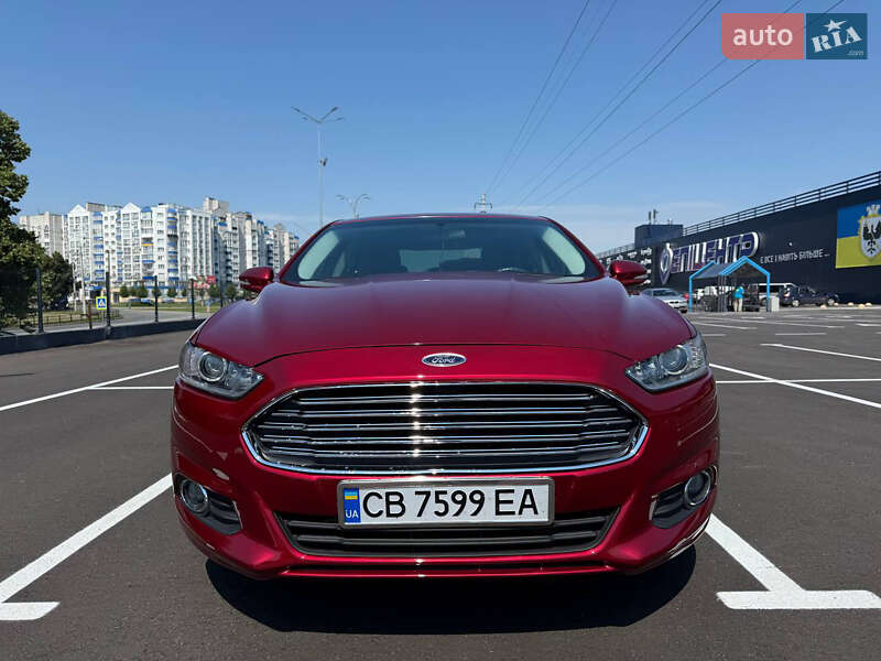 Седан Ford Fusion 2014 в 