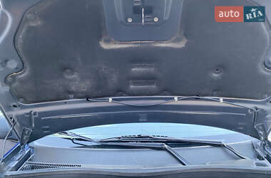 Хэтчбек Ford Fusion 2010 в 