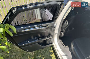 Седан Ford Fusion 2014 в 