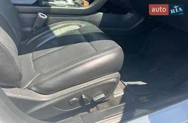 Седан Ford Fusion 2019 в 