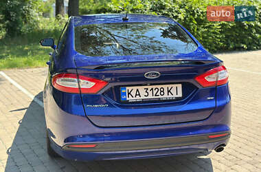 Седан Ford Fusion 2014 в 