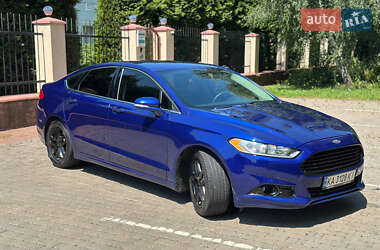 Седан Ford Fusion 2014 в 