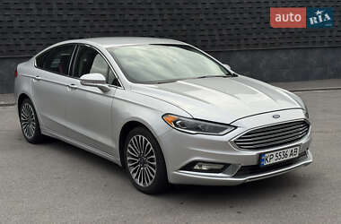 Седан Ford Fusion 2016 в 