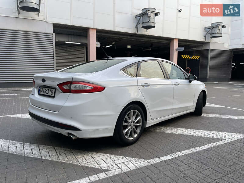 Седан Ford Fusion 2014 в Киеве фото 3 Седан Ford Fusion 2014 в Киеве