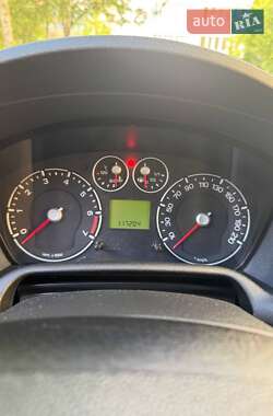 Хэтчбек Ford Fusion 2009 в 