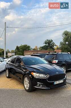 Седан Ford Fusion 2015 в Києві