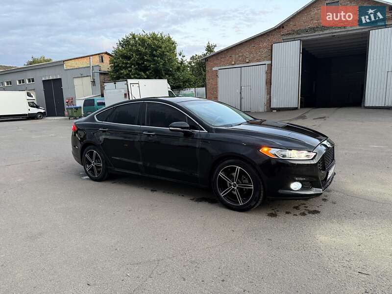 Седан Ford Fusion 2014 в Лохвиці