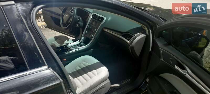 Седан Ford Fusion 2014 в Києві