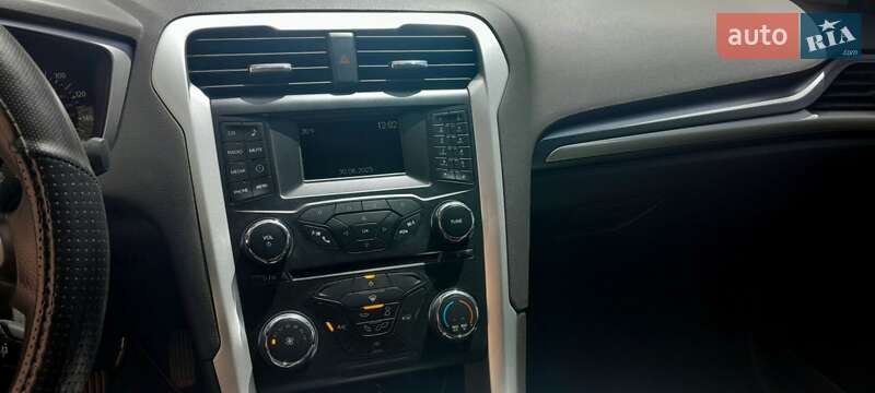 Седан Ford Fusion 2014 в Києві