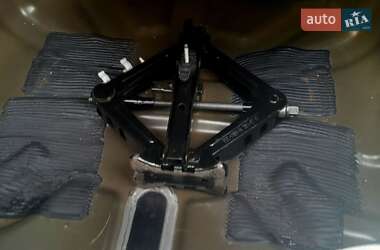 Седан Ford Fusion 2014 в 
