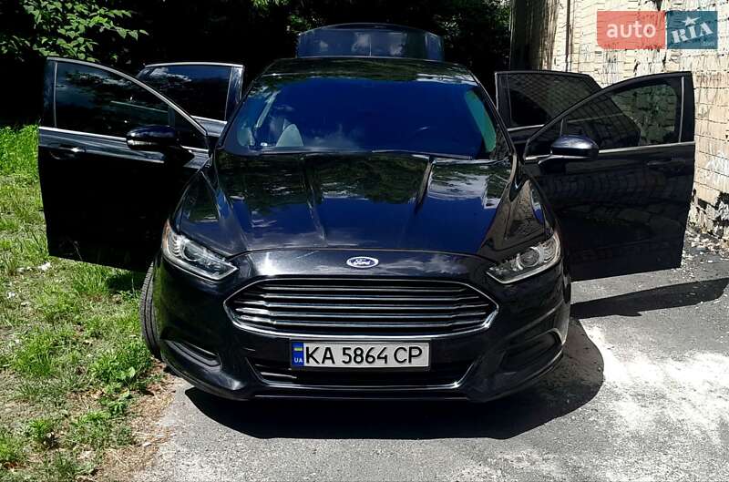 Седан Ford Fusion 2014 в Києві