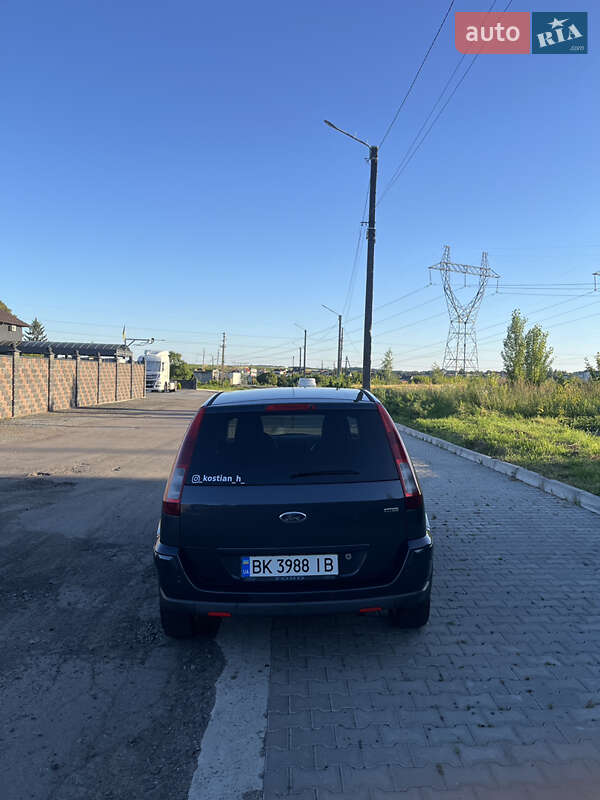 Хэтчбек Ford Fusion 2007 в Ровно