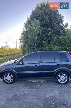 Хэтчбек Ford Fusion 2007 в 