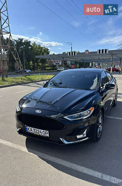 Седан Ford Fusion 2019 в Киеве