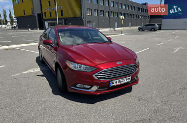 Седан Ford Fusion 2018 в 