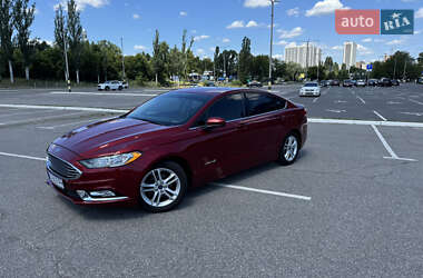 Седан Ford Fusion 2018 в 