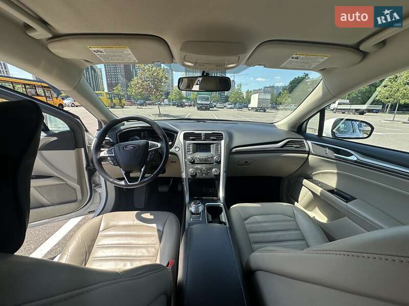 Седан Ford Fusion 2016 в Киеве