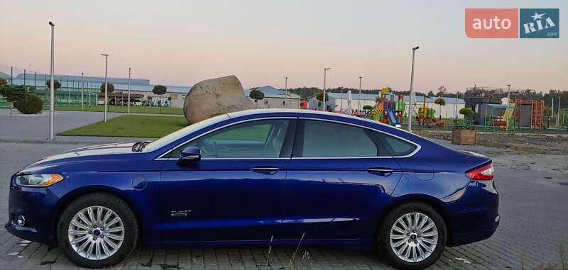Седан Ford Fusion 2013 в Ковеле