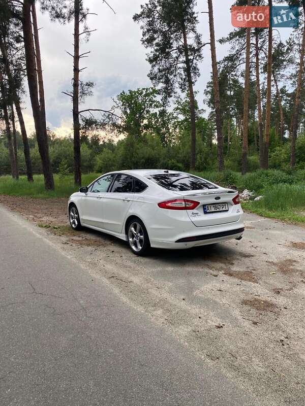 Седан Ford Fusion 2013 в Клавдиевом-Тарасове