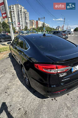 Седан Ford Fusion 2019 в Львове
