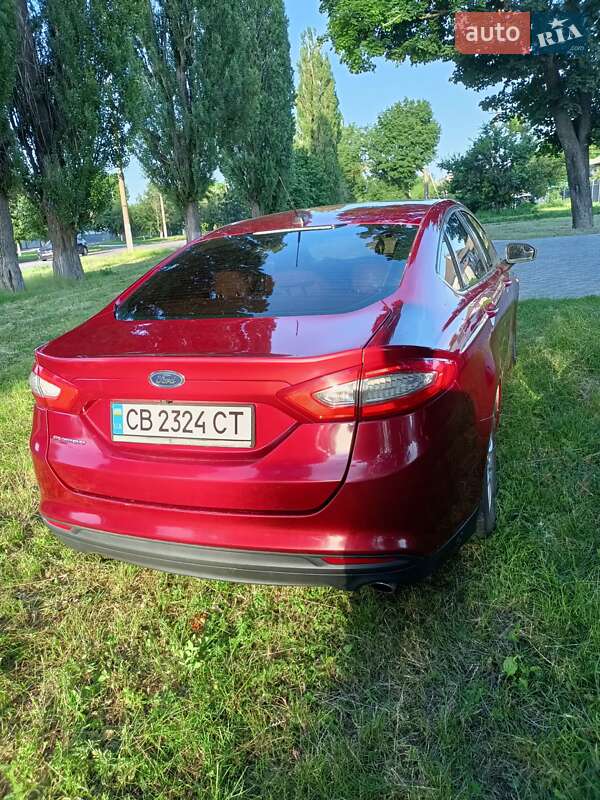 Седан Ford Fusion 2016 в Прилуках