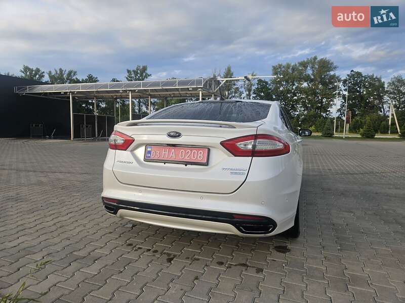 Седан Ford Fusion 2013 в Кагарлыке