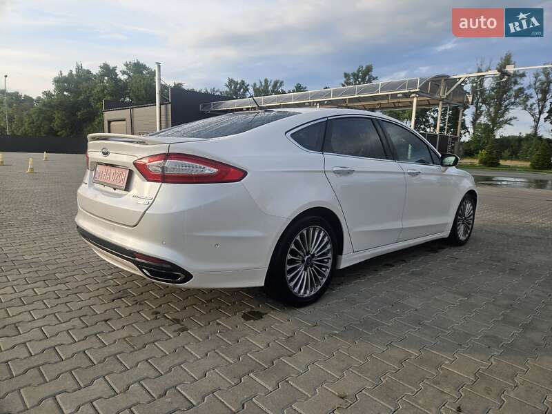 Седан Ford Fusion 2013 в Кагарлыке