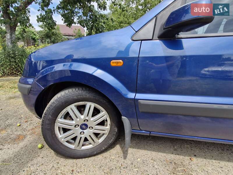 Хэтчбек Ford Fusion 2007 в Косове