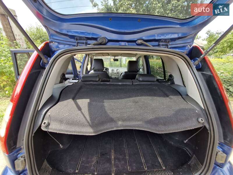 Хэтчбек Ford Fusion 2007 в Косове