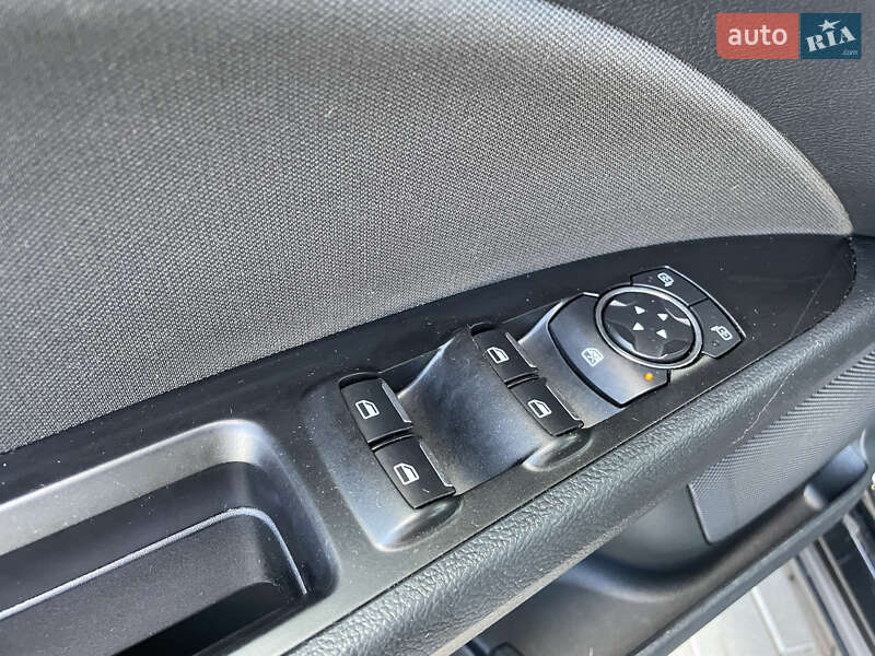 Седан Ford Fusion 2017 в Николаеве фото 13 Седан Ford Fusion 2017 в Николаеве