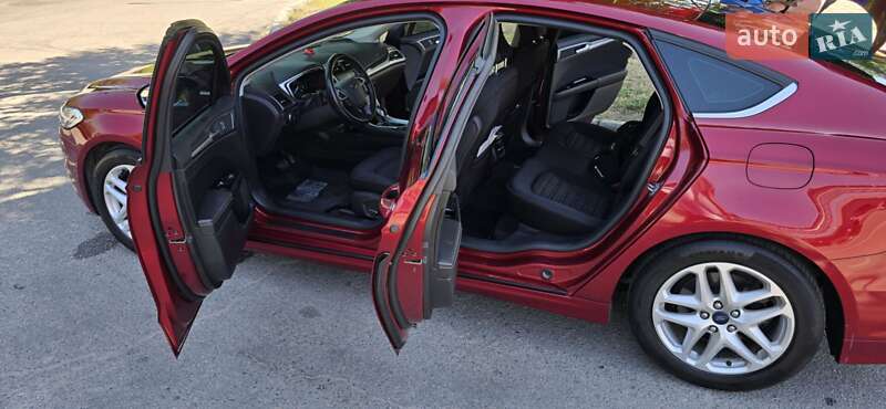 Седан Ford Fusion 2016 в Запорожье