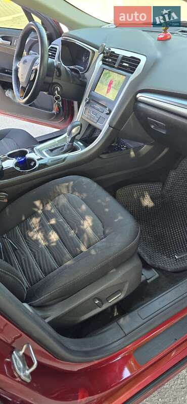 Седан Ford Fusion 2016 в Запорожье