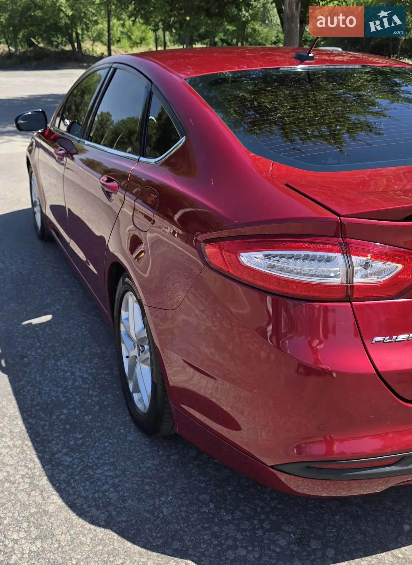 2016 Ford Fusion - мініатюра 23