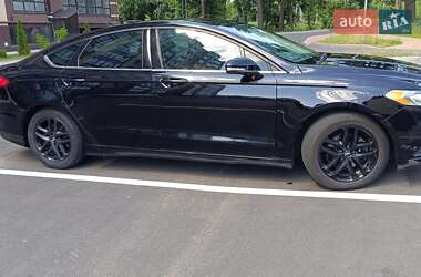 Седан Ford Fusion 2016 в Чернігові