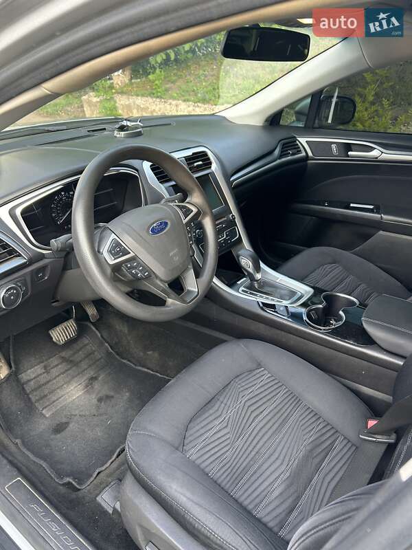 Седан Ford Fusion 2016 в Ахтырке
