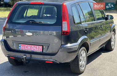 Хэтчбек Ford Fusion 2009 в 