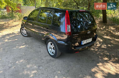 Хетчбек Ford Fusion 2010 в 
