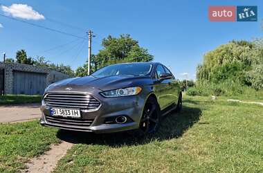Седан Ford Fusion 2016 в 