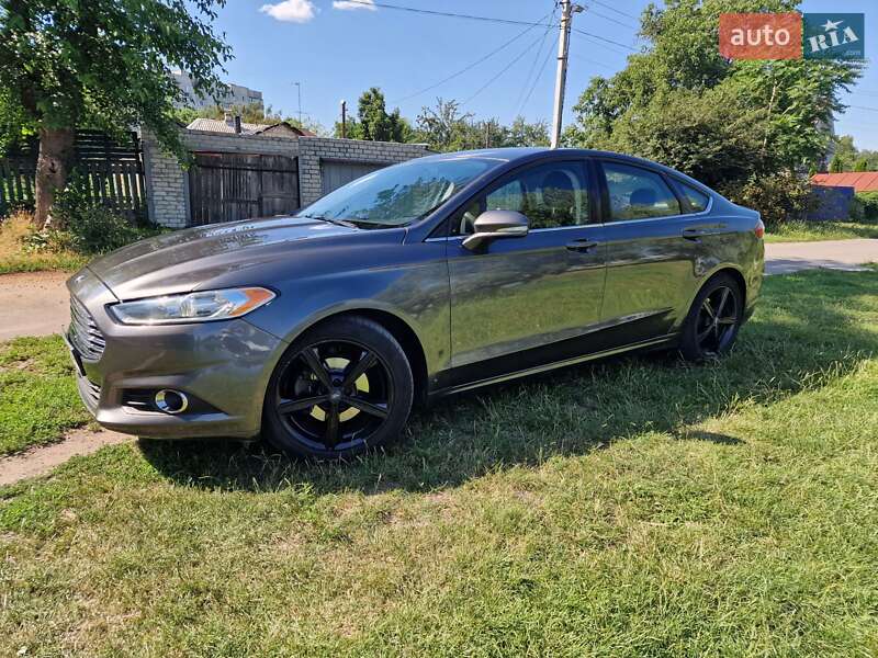 Седан Ford Fusion 2016 в Кременчуге