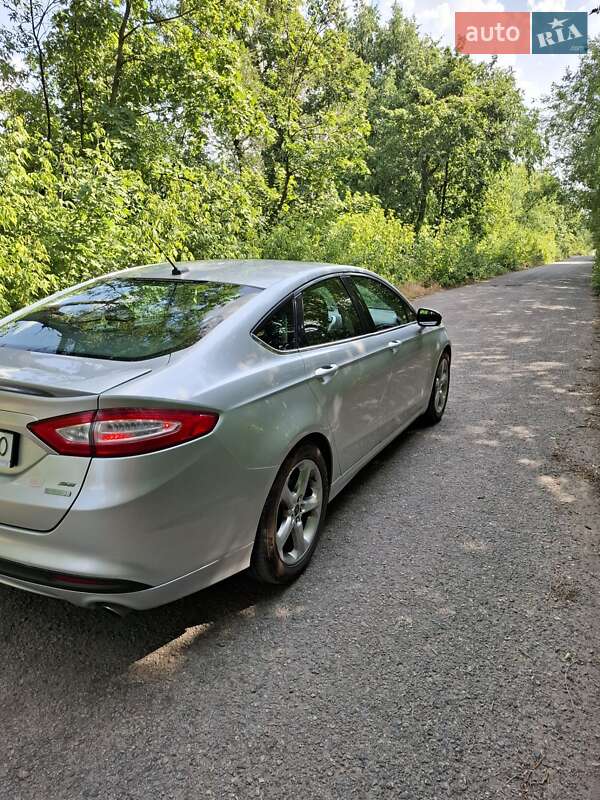 Седан Ford Fusion 2013 в Кам'янському фото 4 Седан Ford Fusion 2013 в Кам'янському