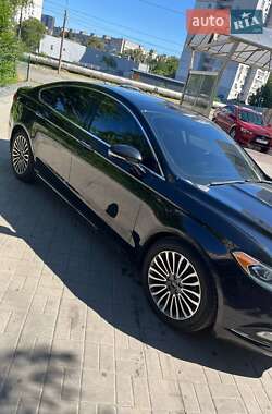 Седан Ford Fusion 2017 в 