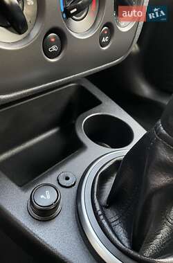 Хэтчбек Ford Fusion 2011 в 